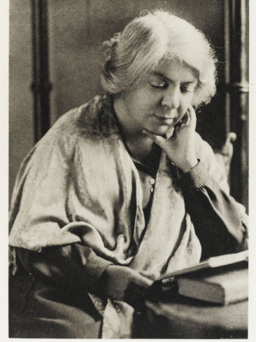 grazia-deledda-italian-writer-best-known-for-stories-of-sardinian-peasantry