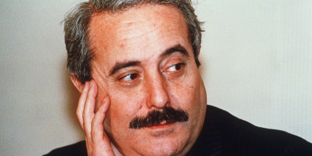 falcone.jpg