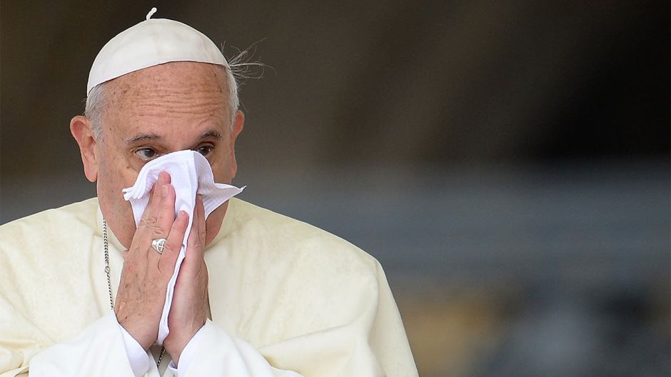 popesneeze_0